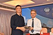 40AGM-142.jpg 40AGM-142.jpg