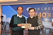 40AGM-279.jpg 40AGM-279.jpg